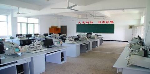 傳感技術(shù)實(shí)驗(yàn)室教育軟件 開啟智能感知學(xué)習(xí)新篇章